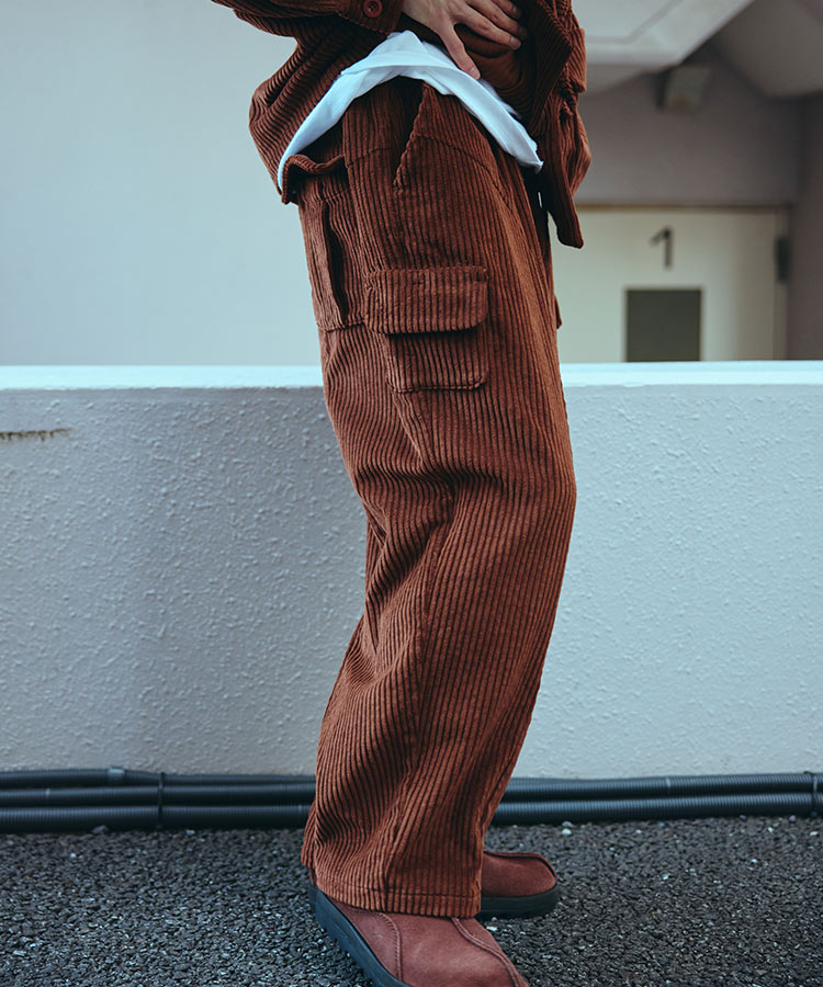 WIDE-WALE CORDUROY CARGO PANTS