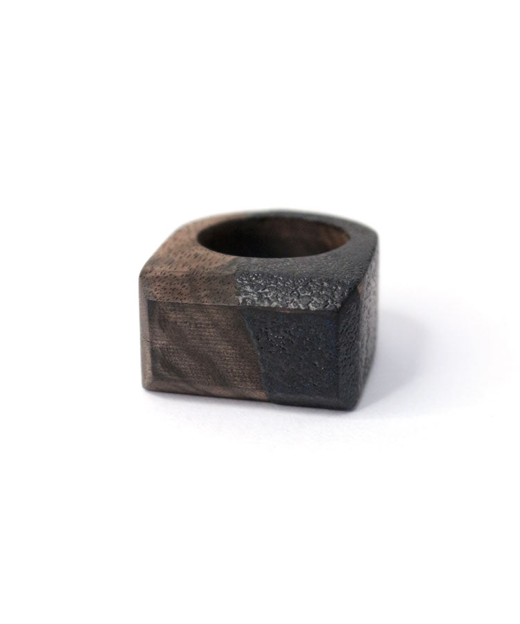 URUSHI WOOD RING (BLACK)