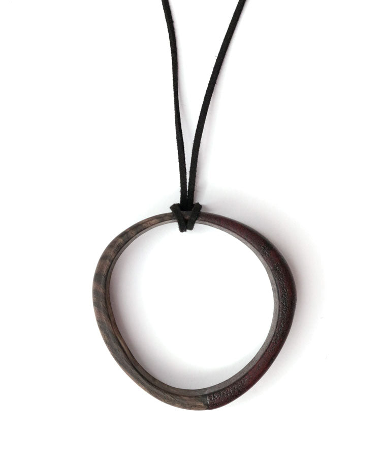 URUSHI WOOD NECKLACE (RED)